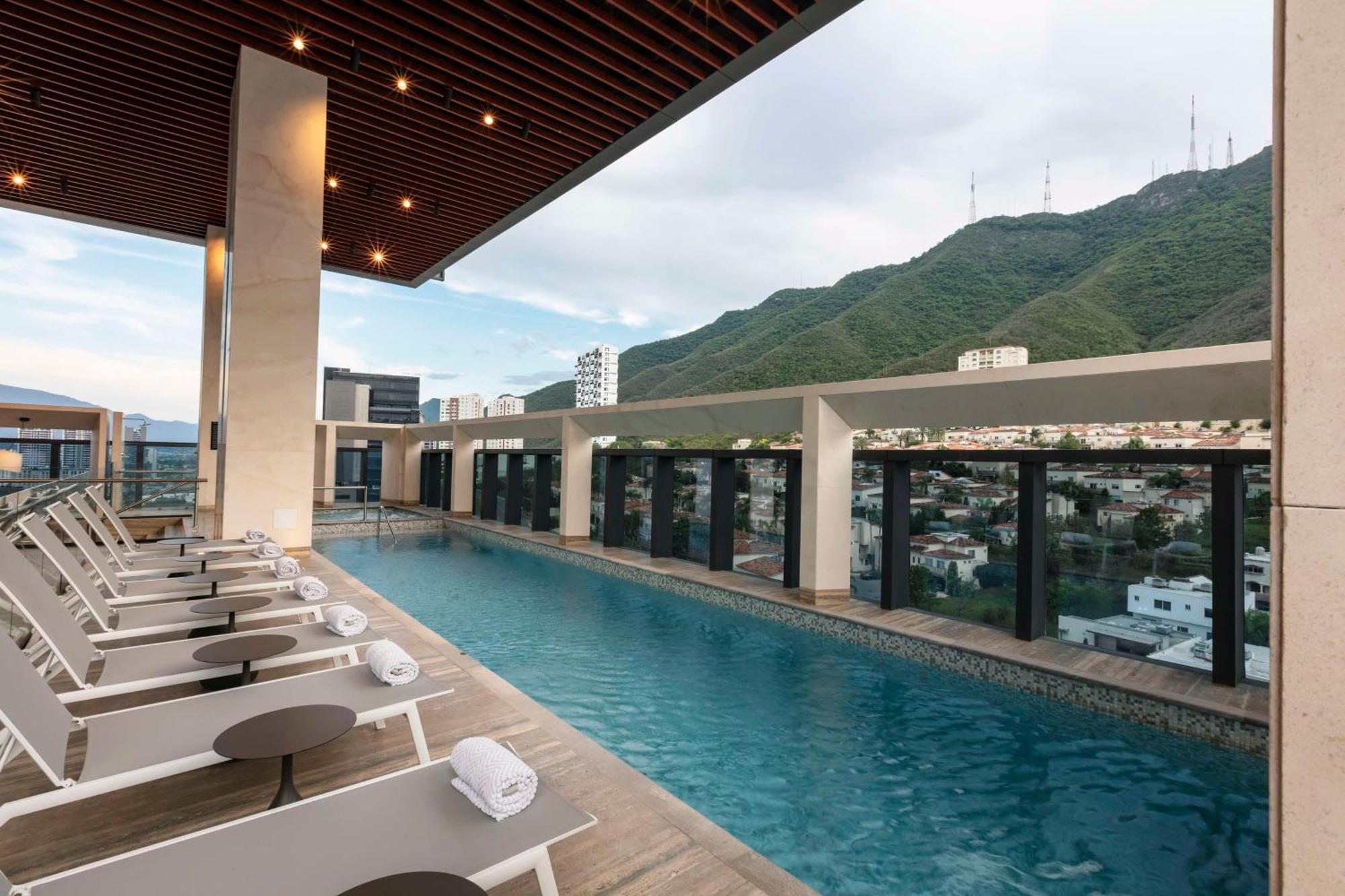 Hilton Monterrey Valle Eksteriør billede